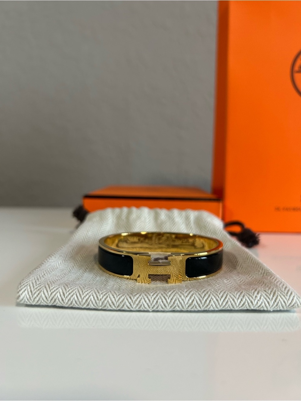 Hermes Black And Gold Clic
H Bracelet - Picture 2 of 5